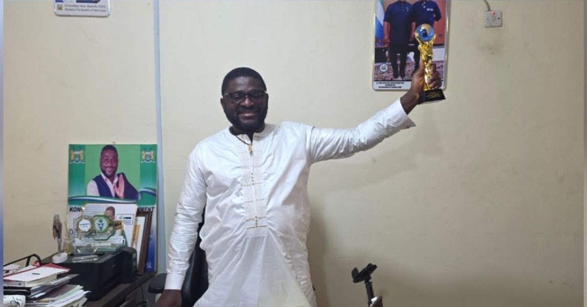 NSA Boss Emmanuel Saffa Abdulai Wins 8th Service Delivery Award in Port Loko