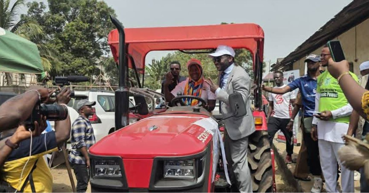 Minister Kpaka Hands Over Agricultural Equipment to Ma Nyande Women’s Development Organisation