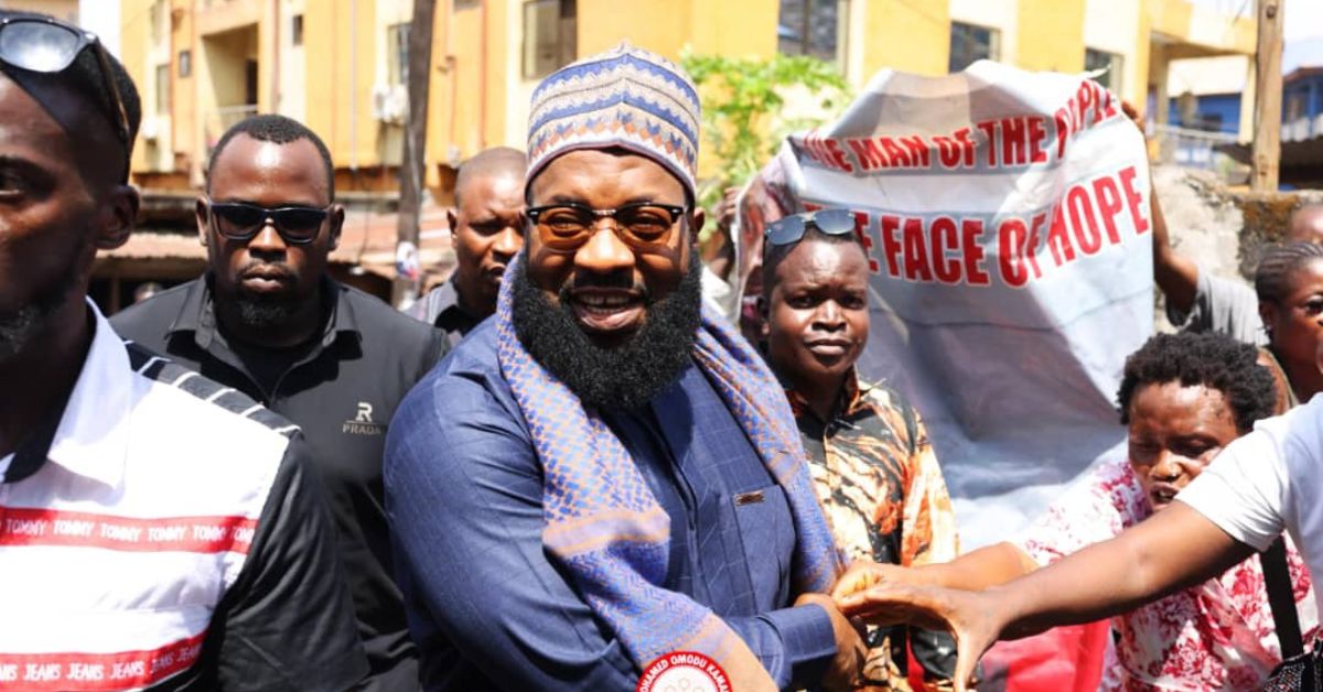 Jagaban Invests NLe 500,000 in Baptist School, Donates Computers and Lunch for Pupils
