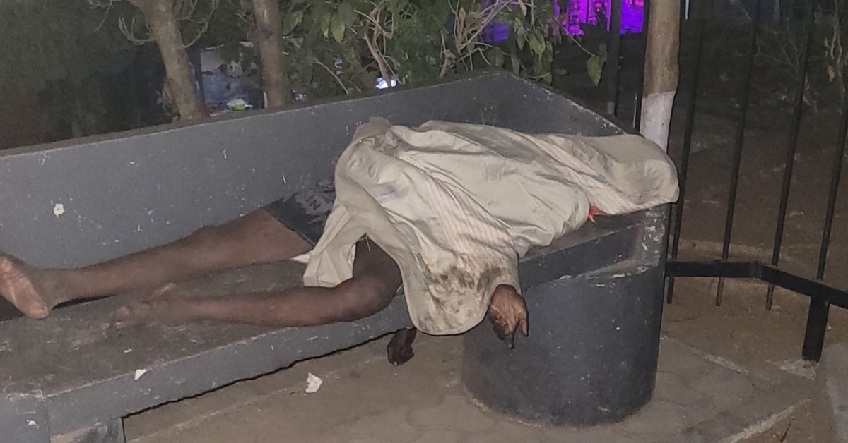 Unidentified Corpse Abandoned on Street Near FCC Building for Days After Discovery