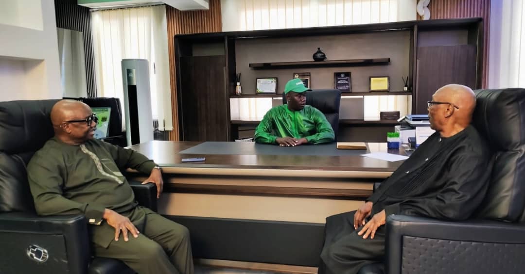 SLPP Chairman Jimmy Batilo Songa Hosts Former Speaker Abass Bundu And Ex-Energy Minister Kanja Sesay