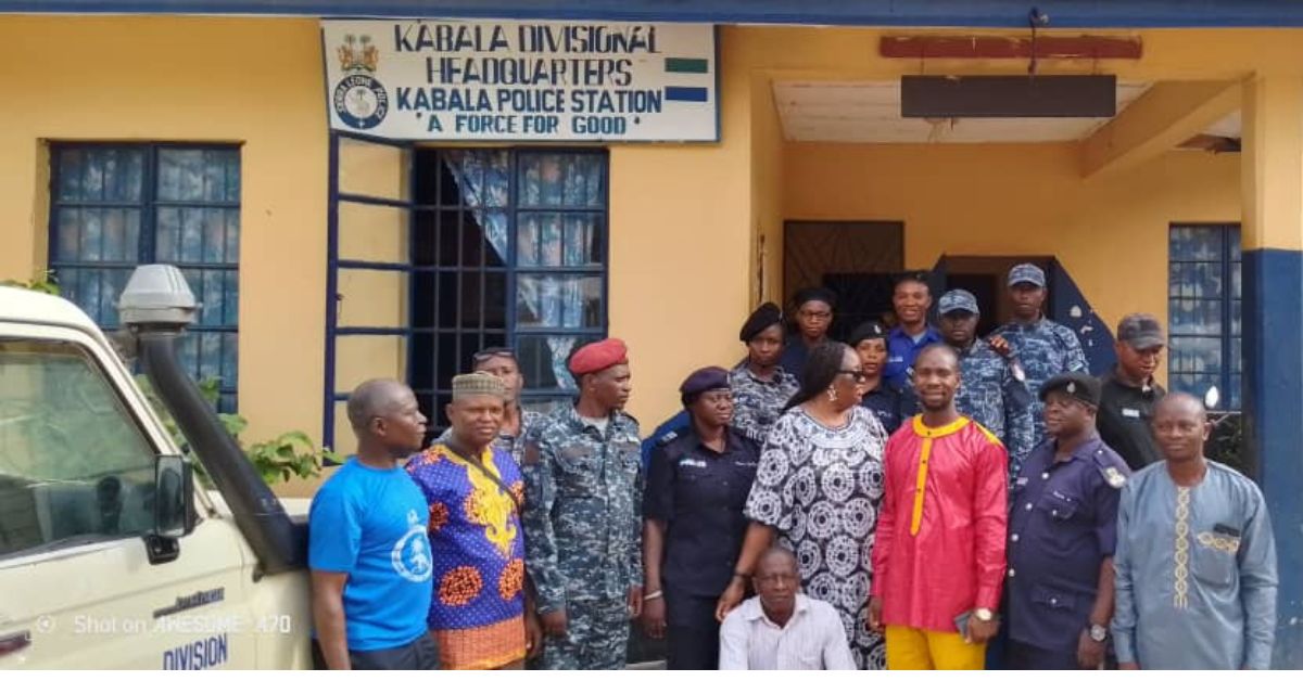Corruption Watch, Sierra Leone Police Strengthen Ties in Fight Against Corruption