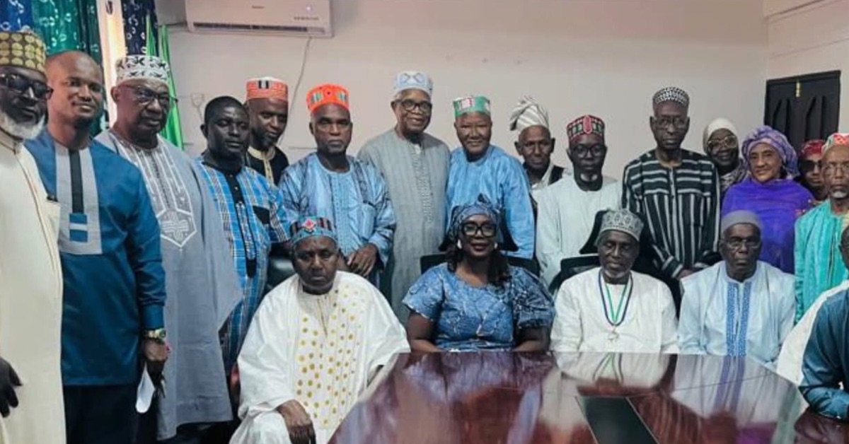 Fullah Organisations Donate Cash and Laptop to SLBC After Fire Incident