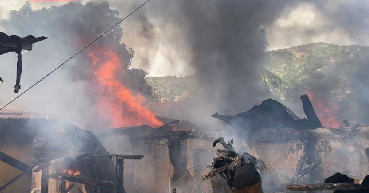 Fire Destroys Several Homes in Freetown as Residents Blame Suspected EDSA Electrical Fault