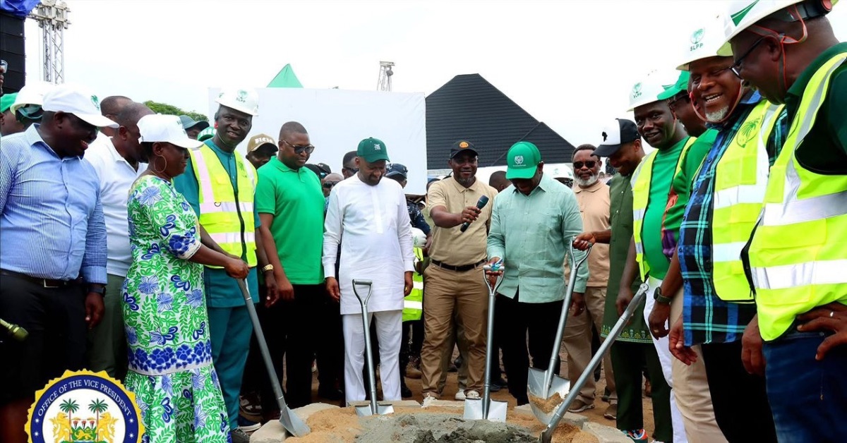 President Bio and VP Juldeh Jalloh Turn Sod for SLPP Eastern Regional Office in Kenema
