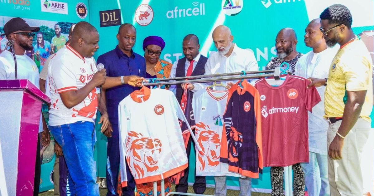 East End Lions Unveil New Jerseys Ahead of FA Cup Final