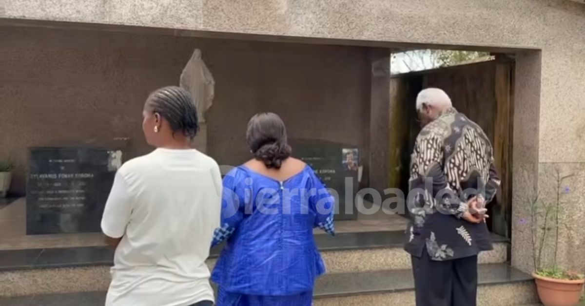 Former President Bai Koroma Visits Parents’ Graves Following Makeni Homecoming