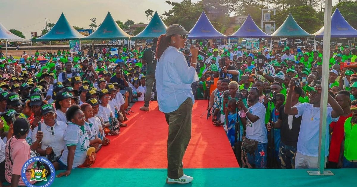 First Lady Fatima Bio Meets EBEMA Supporters in Freetown to Strengthen Grassroots Unity